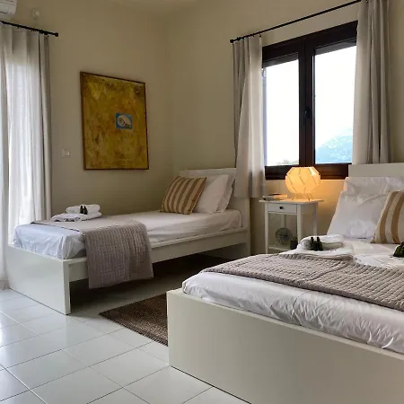 Villa Eleonas By The Sea With Private Pool Kainourgio
